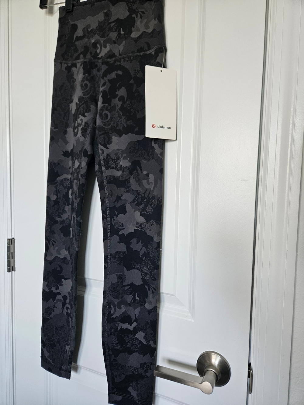 NWT Lululemon Wunder Train High-Rise Tight 25" Hidden Heritage Lace Black Sz 2